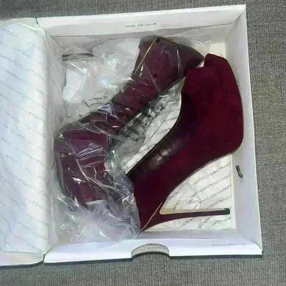 NWT Aldo suede  pump with open toe - Picture 2 of 7